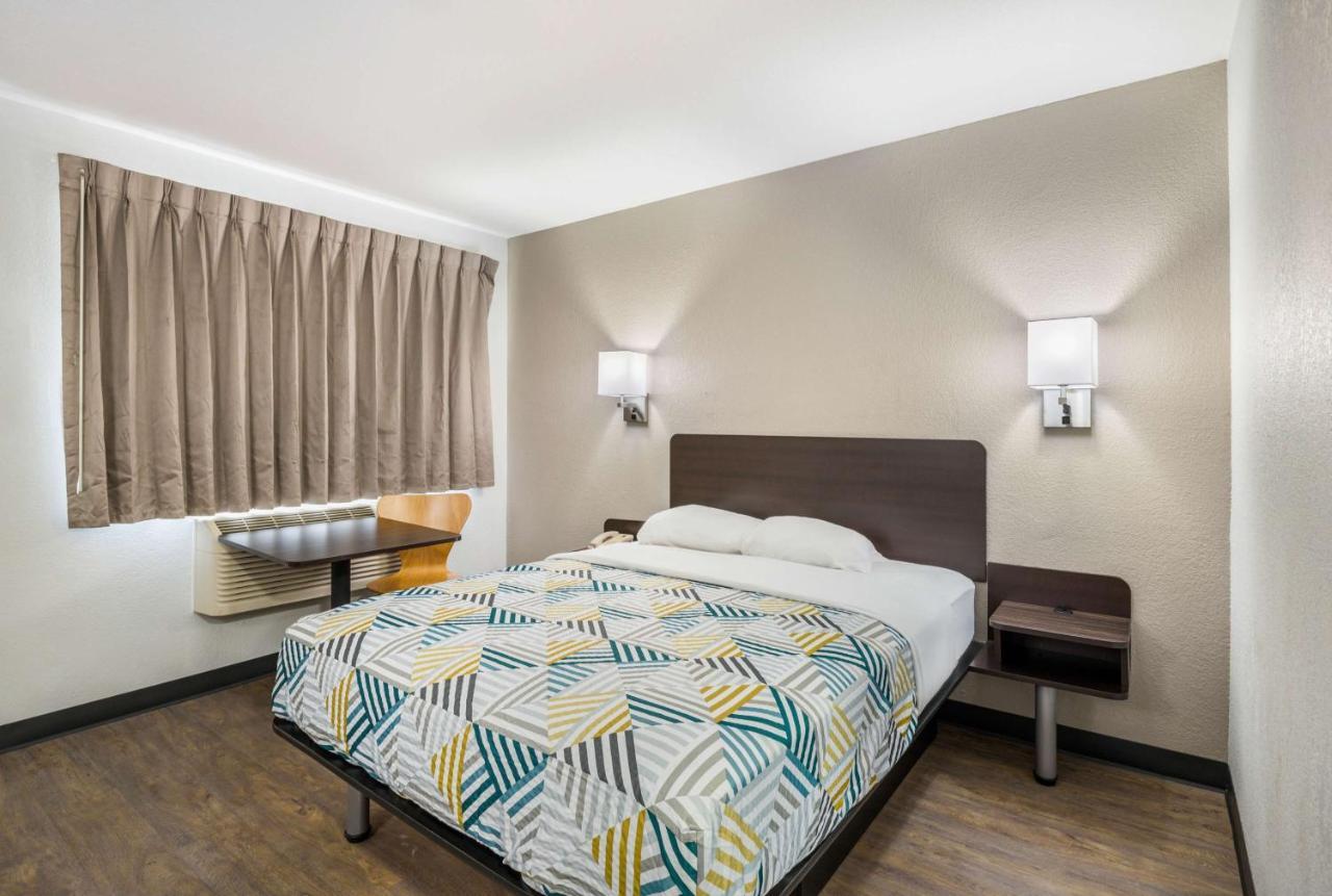 Motel 6-Sandston, Va - Richmond, Va Eksteriør bilde