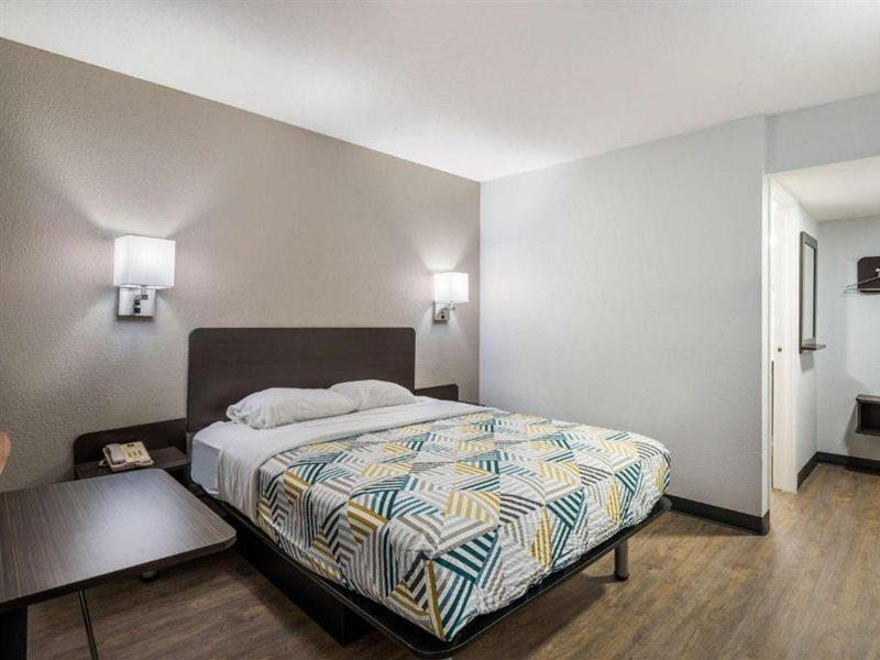 Motel 6-Sandston, Va - Richmond, Va Eksteriør bilde
