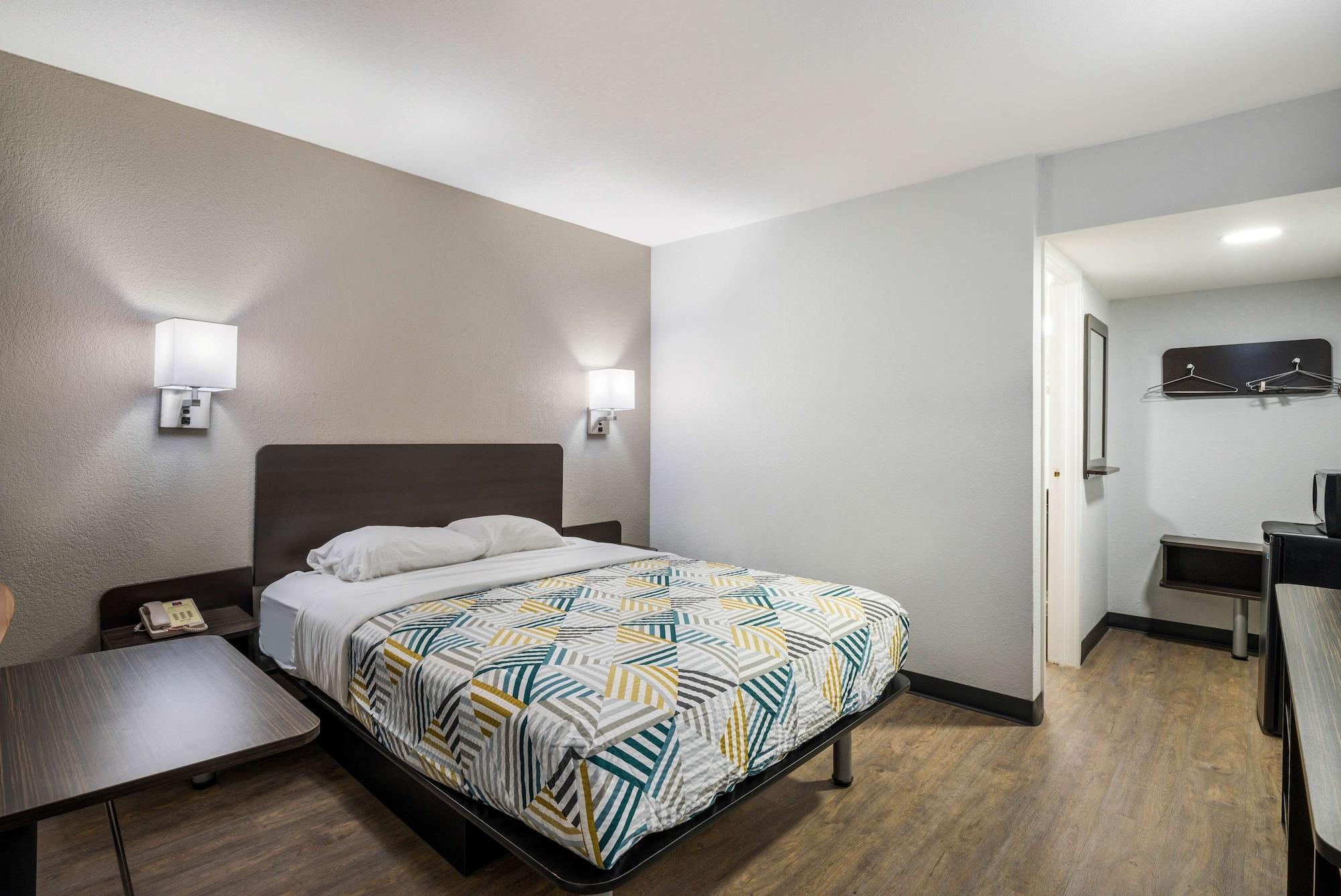 Motel 6-Sandston, Va - Richmond, Va Eksteriør bilde