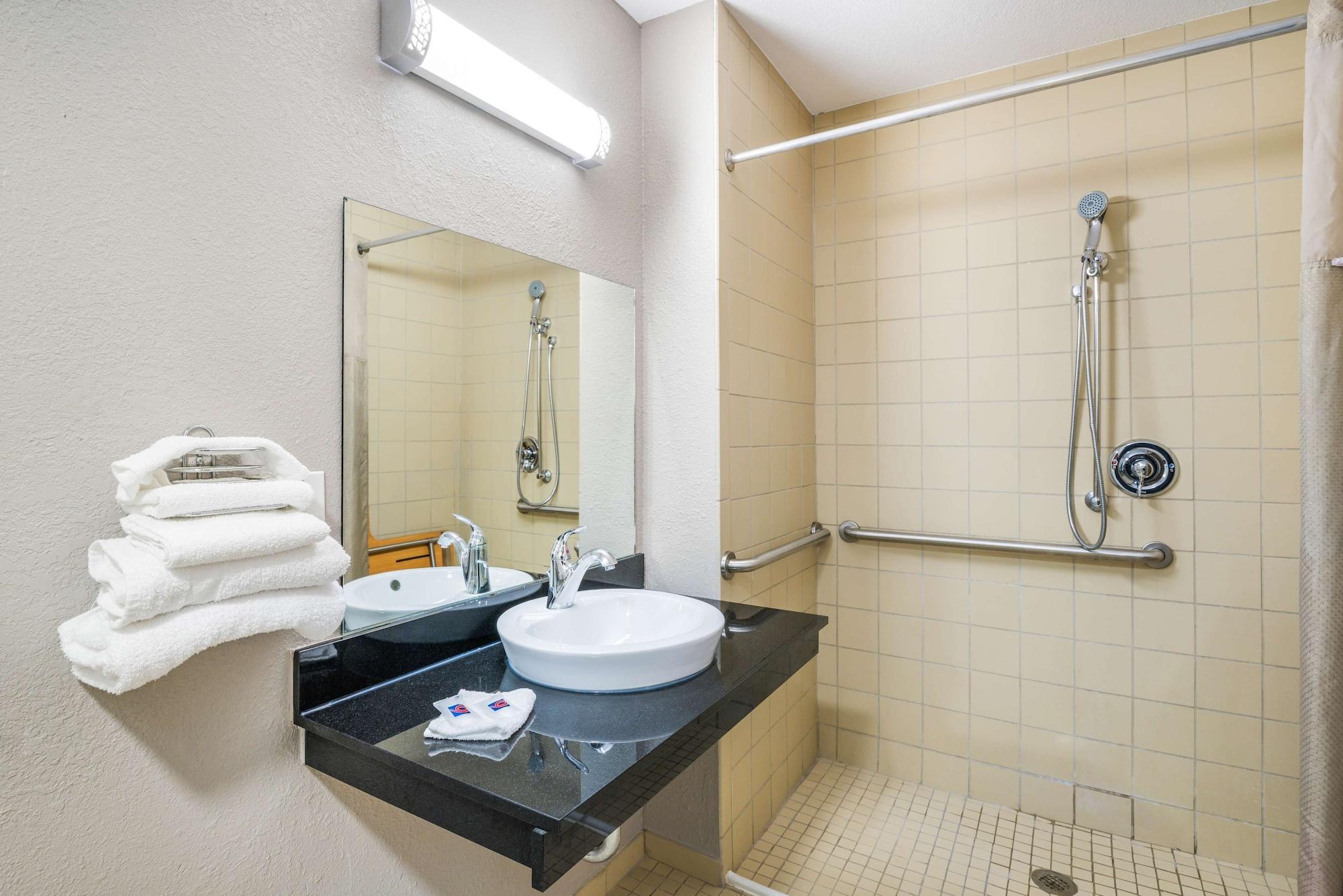 Motel 6-Sandston, Va - Richmond, Va Eksteriør bilde