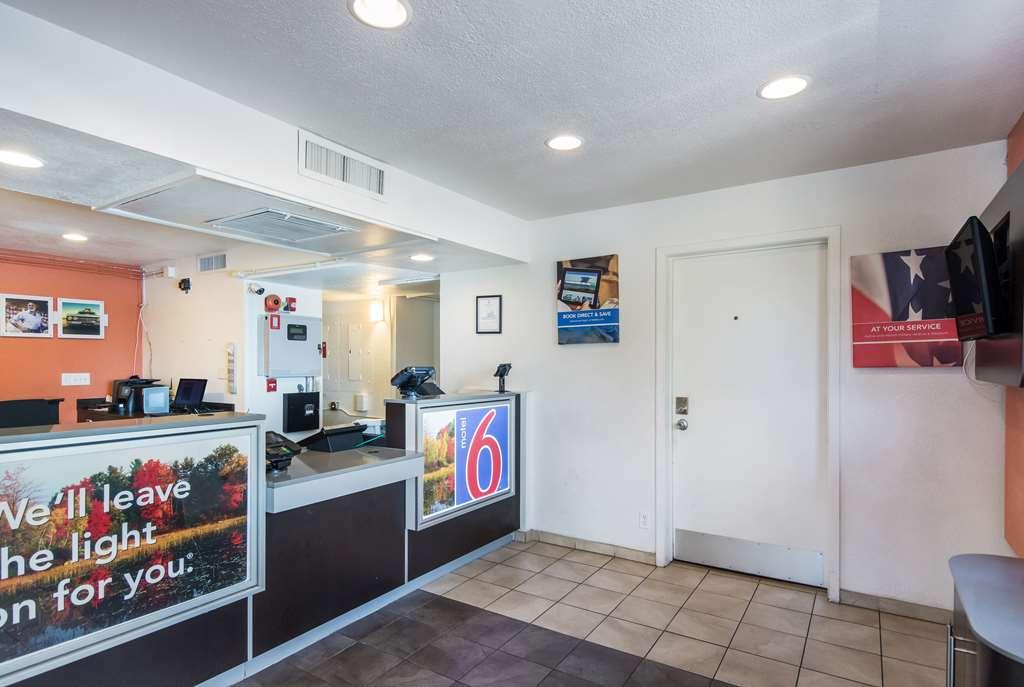 Motel 6-Sandston, Va - Richmond, Va Interiør bilde