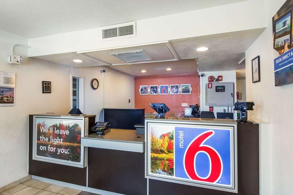 Motel 6-Sandston, Va - Richmond, Va Interiør bilde